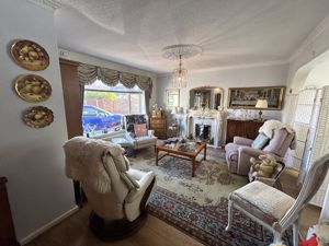 Photo 9- click for photo gallery